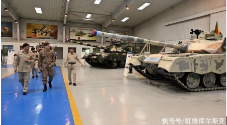 A Model of China-Pakistan Cooperation!  Khalid Tanks have been Upgraded, Replaced with Heavy Dual Anti-Armor, Which Will Not be Easy to Penetrate