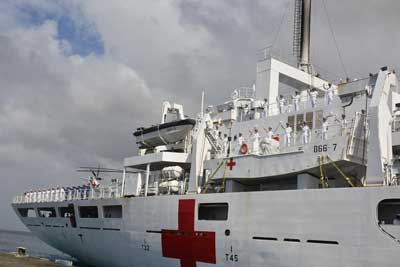 中國海軍“和平方舟”醫院船結束訪問格林納達