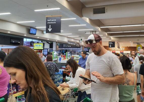 澳洲南澳周四凌晨起「封城」6天 超市爆抢购潮