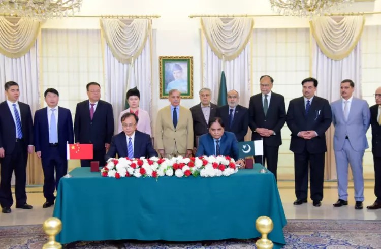 终于，巴基斯坦和中国签了！
